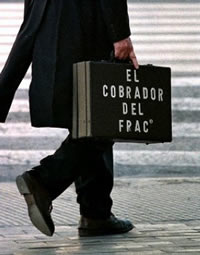 La morosidad de bancos, cajas, cooperativas y establecimientos de crédito en España subieron en Septiembre hasta el 13,68 %, una de las tasas más altas desde los últimos  50 años según  fuentes del Banco de España.
Los créditos morosos que soportábamos en el sistema bancario español  eran de 177.830 millones de euros, un incremento  que se debe a la crisis y al elevado desempleo, esta morosidad afecta tanto a los créditos al consumo como a los créditos hipotecarios. Aunque también ha afectado a la reclasificación de estos créditos hipotecarios como pasivos “tóxicos” por la exigencia del BCE. Todo esto ha hecho aflorar más de 25.000 millones de euros en nueva morosidad que permanecía oculta.