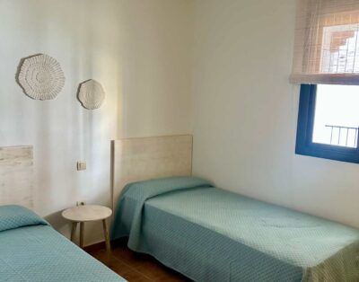 Ref. 7 - Alquiler de Apartamento de 2 dormitorios  de 4 plazas  en Urb. Atlanterra Costa